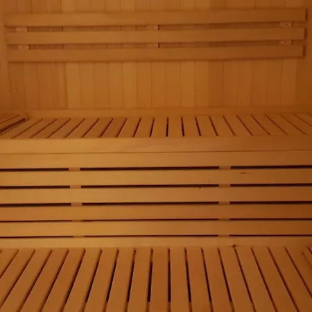 Szarotka Guest house 3*