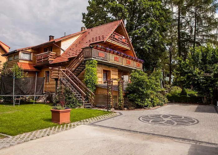 Casa de hóspedes Szarotka 3*